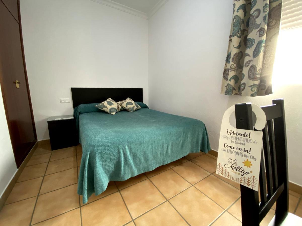 Hostal Mellizo Lebrija Buitenkant foto