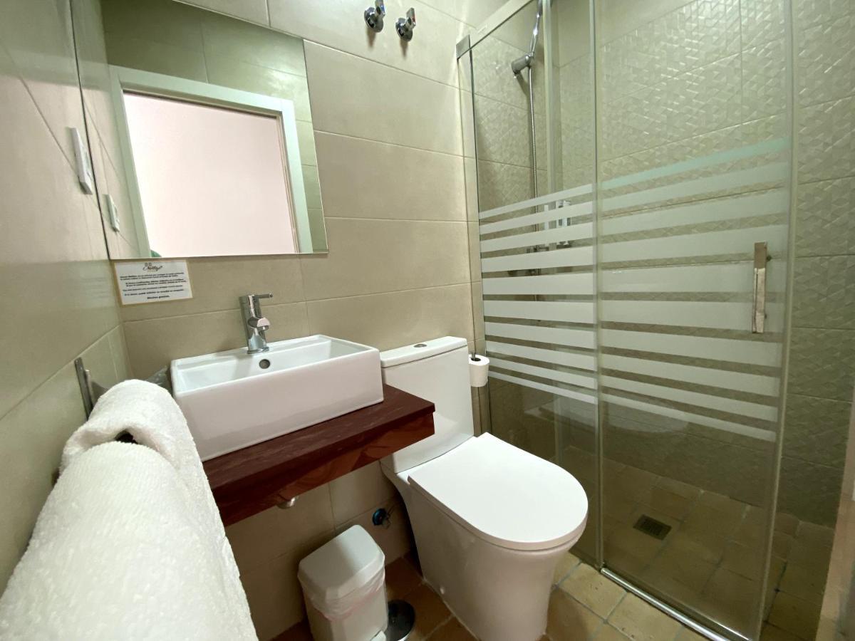 Hostal Mellizo Lebrija Buitenkant foto