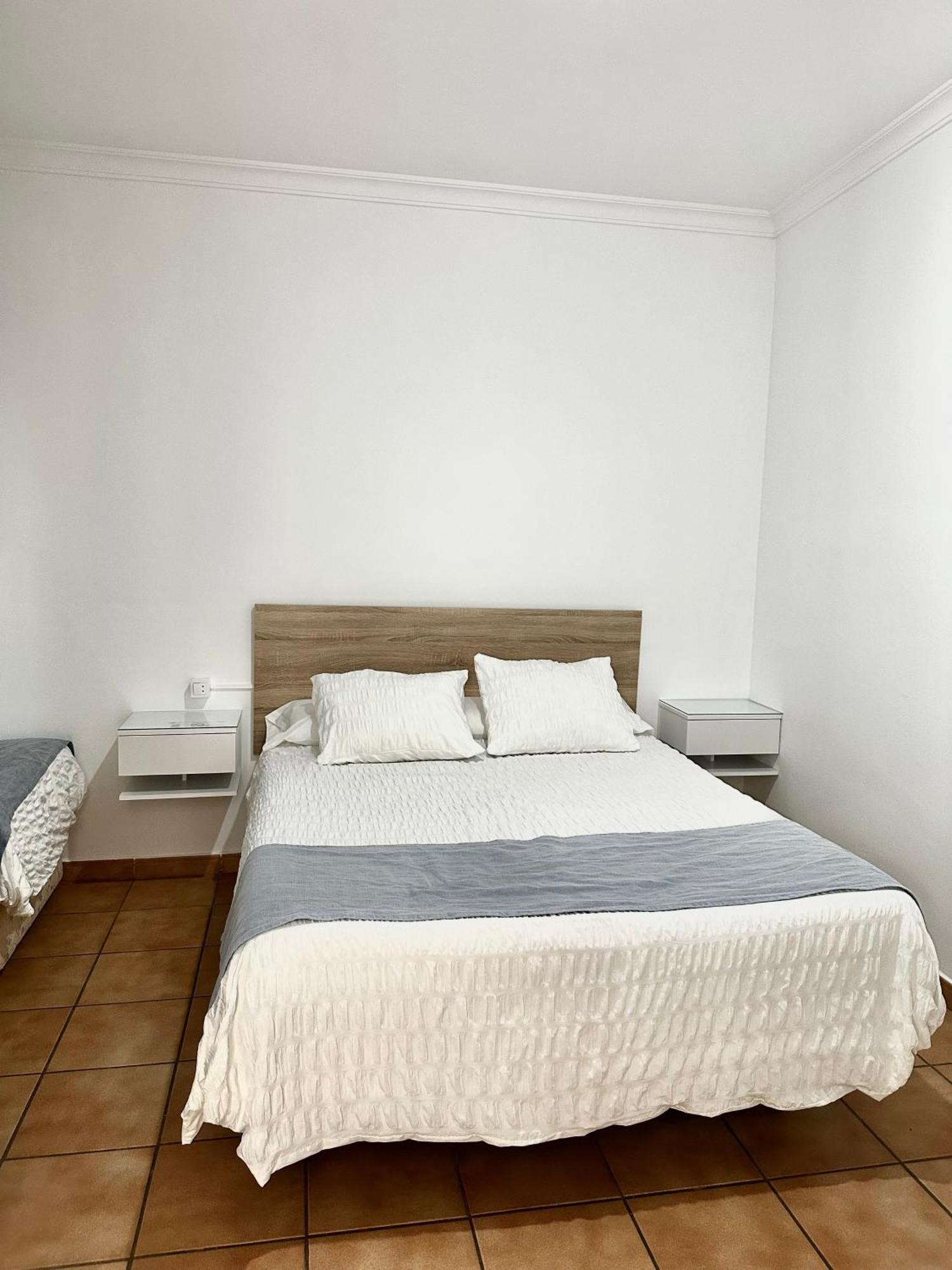 Hostal Mellizo Lebrija Buitenkant foto