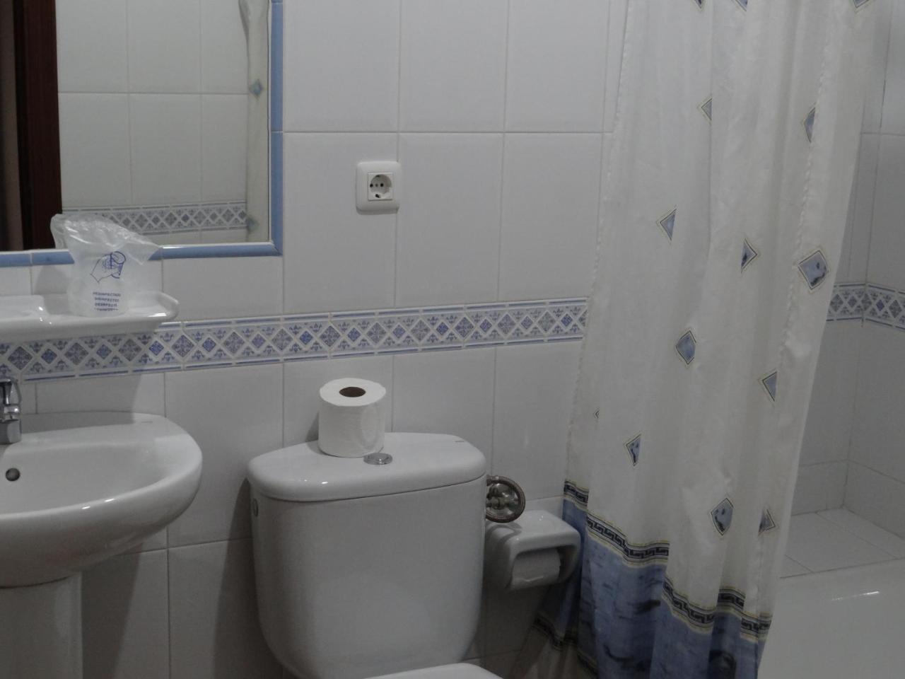 Hostal Mellizo Lebrija Buitenkant foto