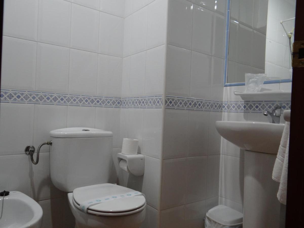 Hostal Mellizo Lebrija Buitenkant foto
