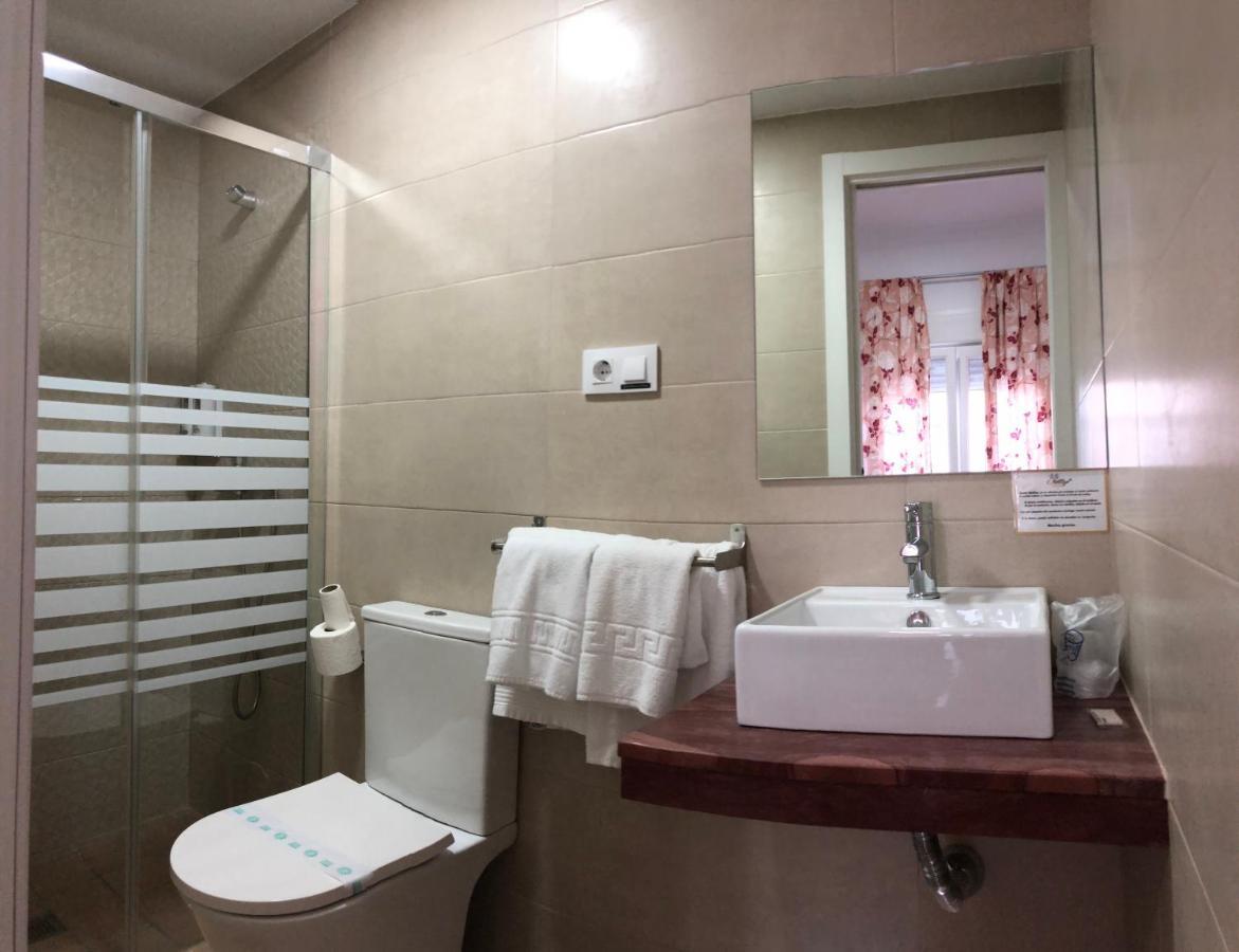 Hostal Mellizo Lebrija Buitenkant foto